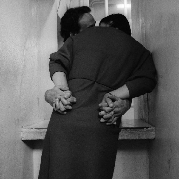 Maison d'Arrêt de Femmes, Dijon, France, 1991. ©Jane Evelyn Atwood